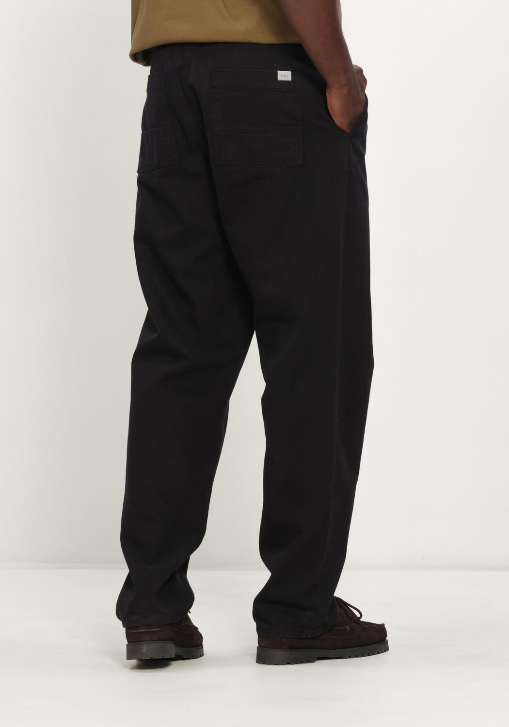 Zwarte FOR&Eacute;T Pantalon CLAY TWILL PANTS - large