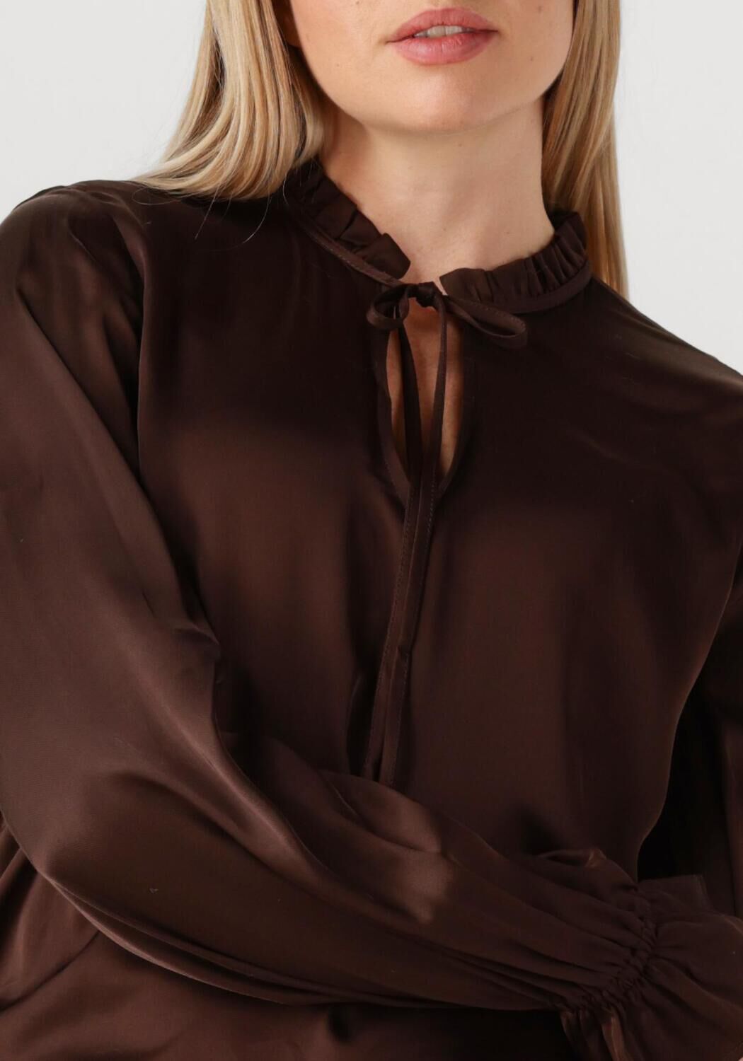 Bruine IBANA Blouses THOREAU - large