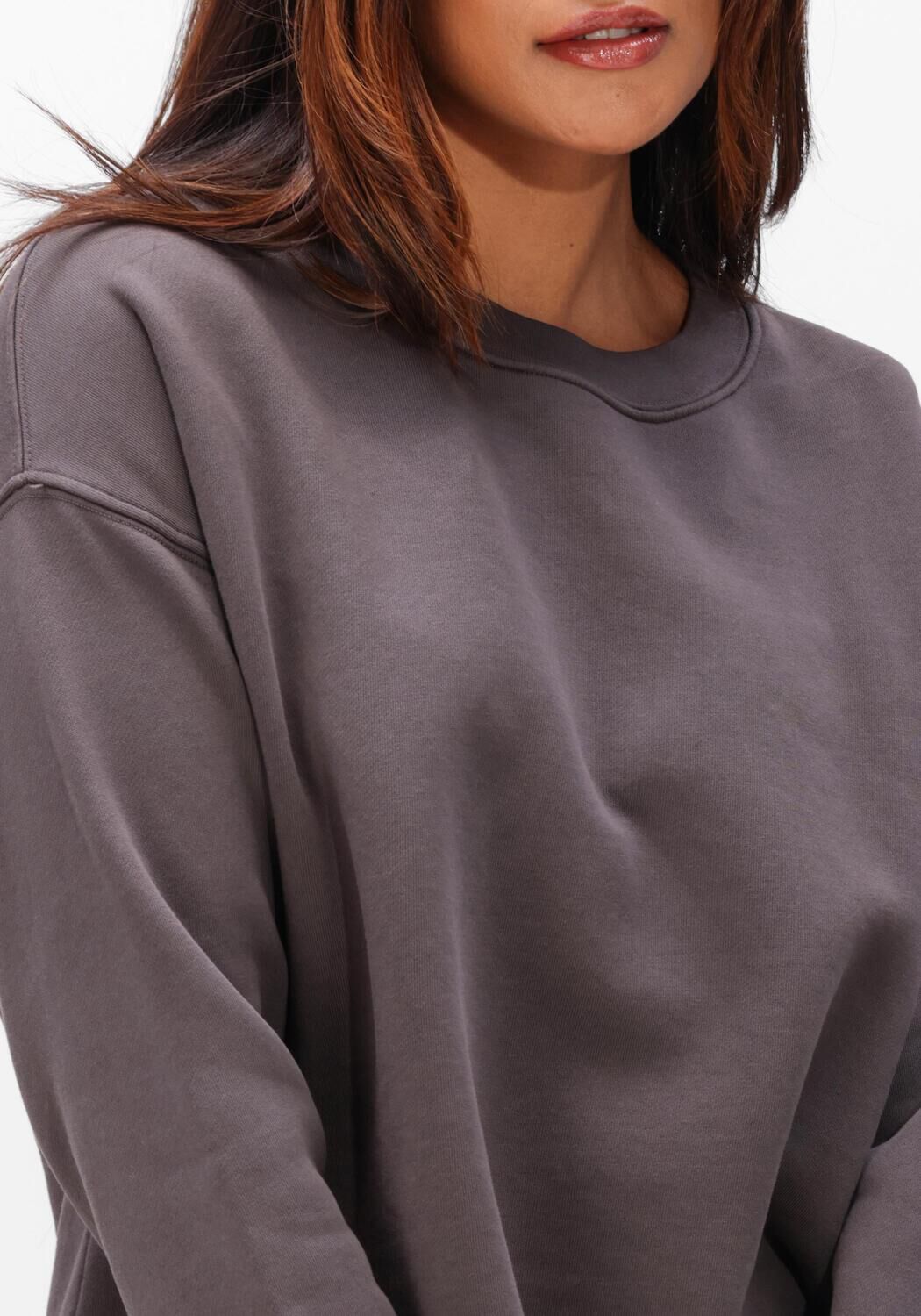 Donkergrijze XIRENA Sweater HONOR SWEATSHIRT - large