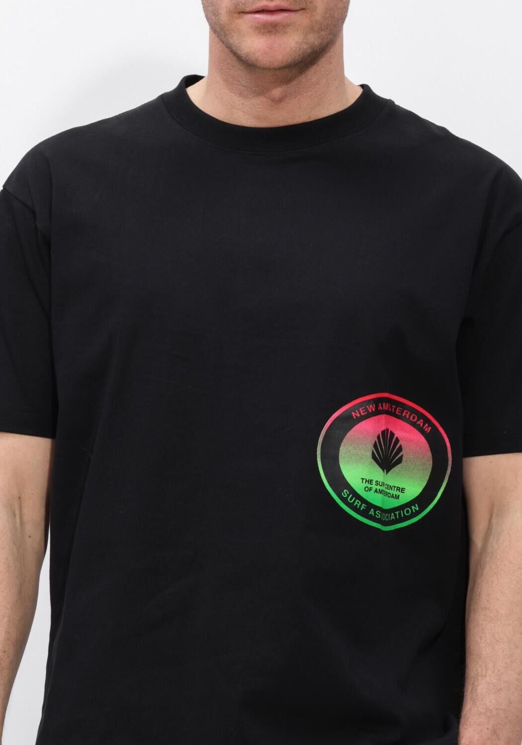 Zwarte NEW AMSTERDAM SURF ASSOCIATION T-shirt SURF CENTRE TEE BLACK - large