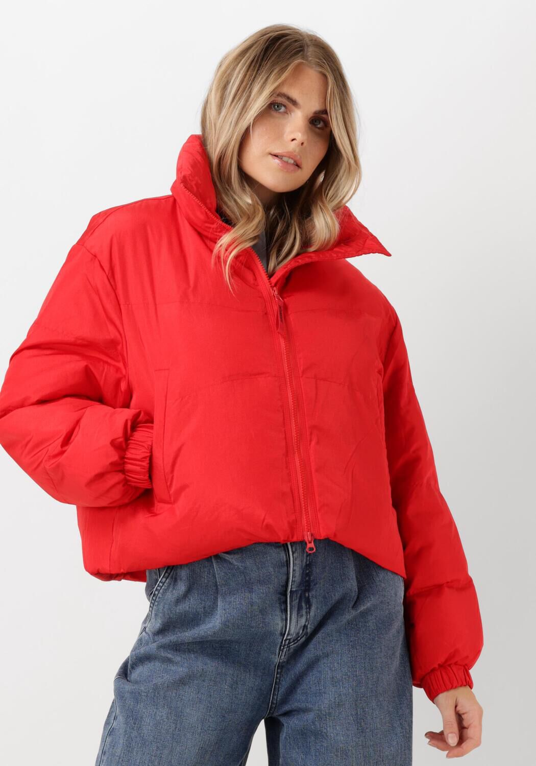 Co'Couture Gewatteerde Jas Dames Frosty Crop Purr Jacket, Maat: XL, Kleur: Rood