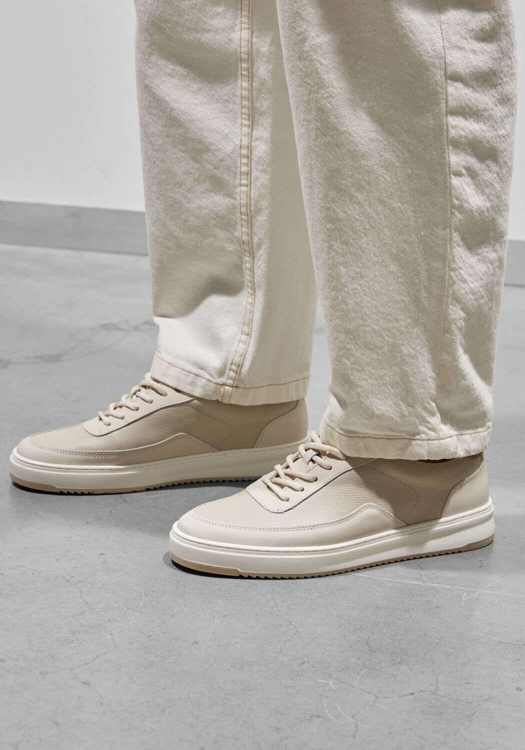 Beige FILLING PIECES Lage sneakers MONDO TECH CRUMBS - large
