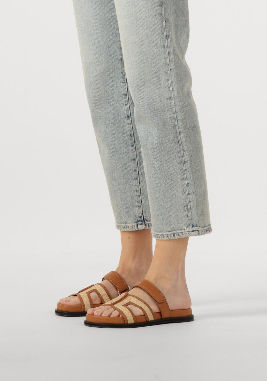 Cognac BIBI LOU Slippers 527Z32VK - large