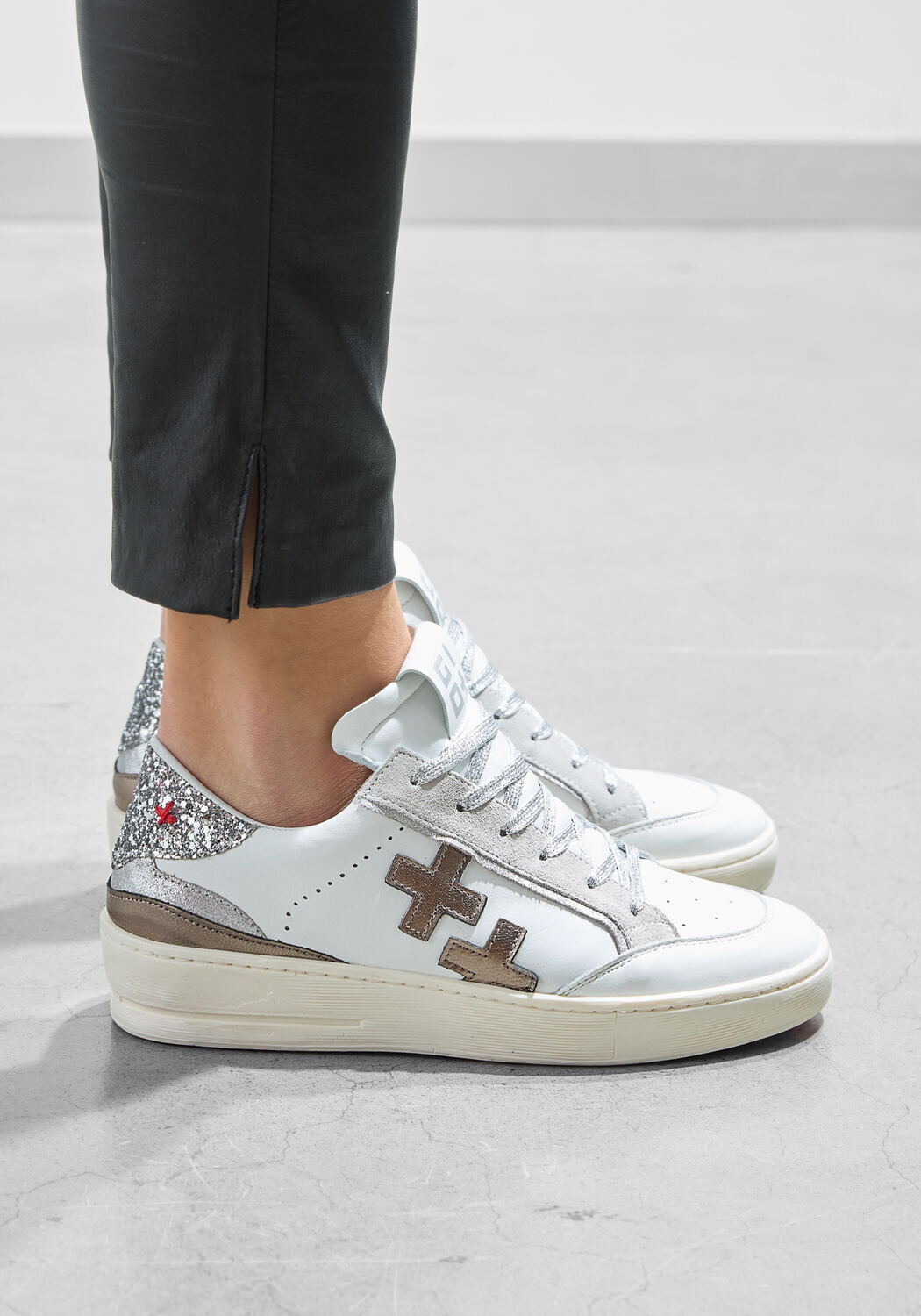 Witte GIO+ Lage sneakers VITTO - large