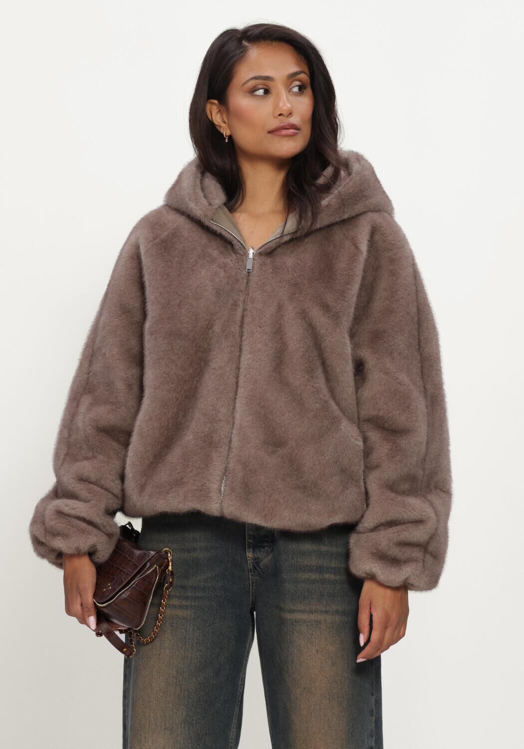 Taupe ALTER EGO Jassen JADA FAUX MINK JACKET - large