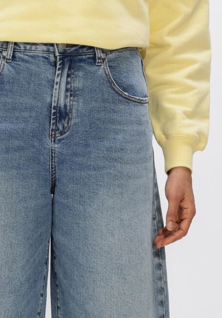 Blauwe JANICE Wide jeans BILLY - large