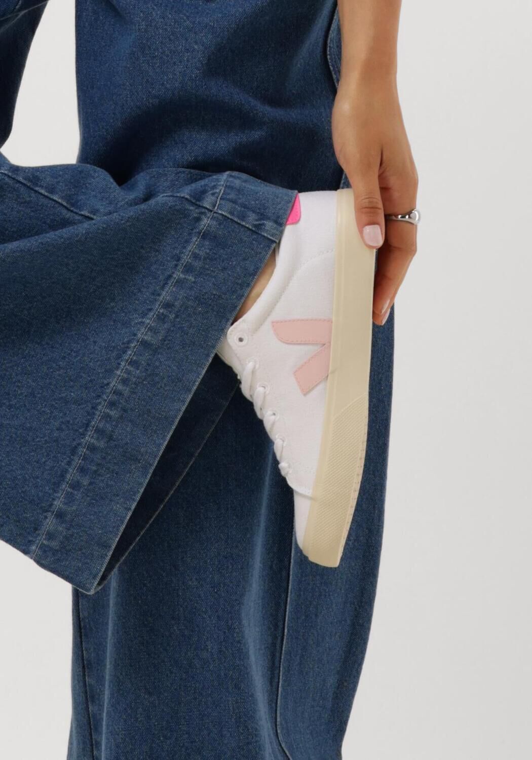 Witte VEJA Lage sneakers CAMPO - large