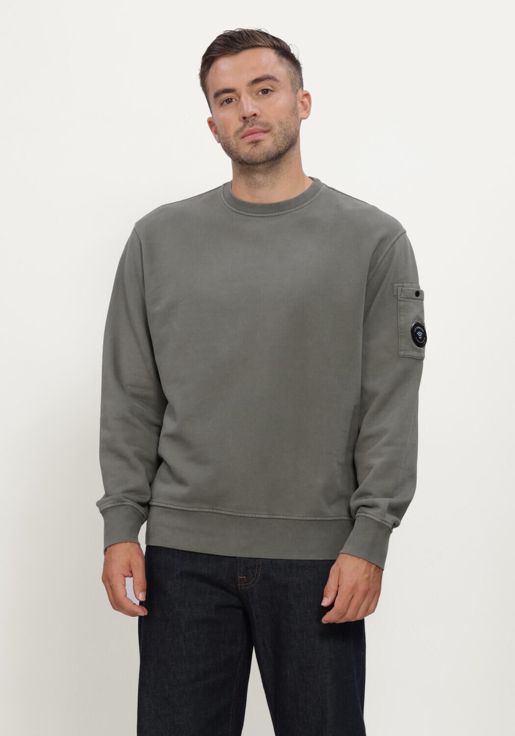 Lichtgrijze CP COMPANY Trui BRUSHED AND EMERIZED DIAGONAL FLEECE CREWNECK LENS SWEATSHIRT - large