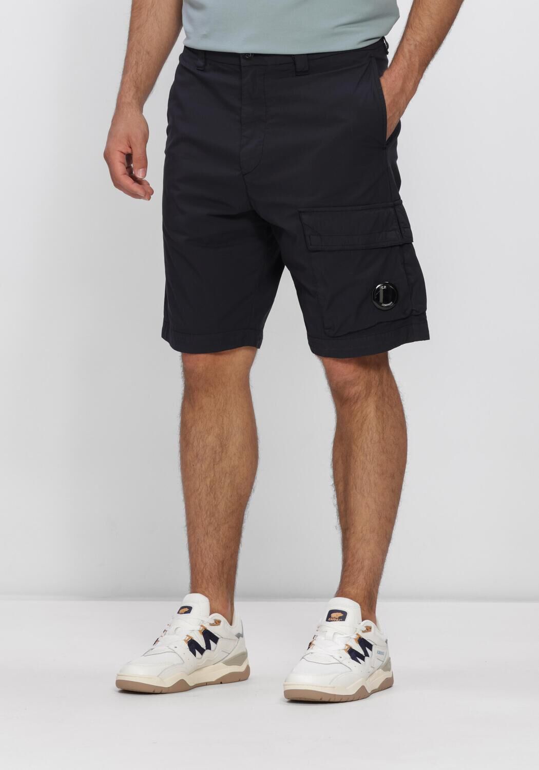 Donkerblauwe CP COMPANY Korte broek BERMUDA CARGO IN 50 FILI STRETCH - large