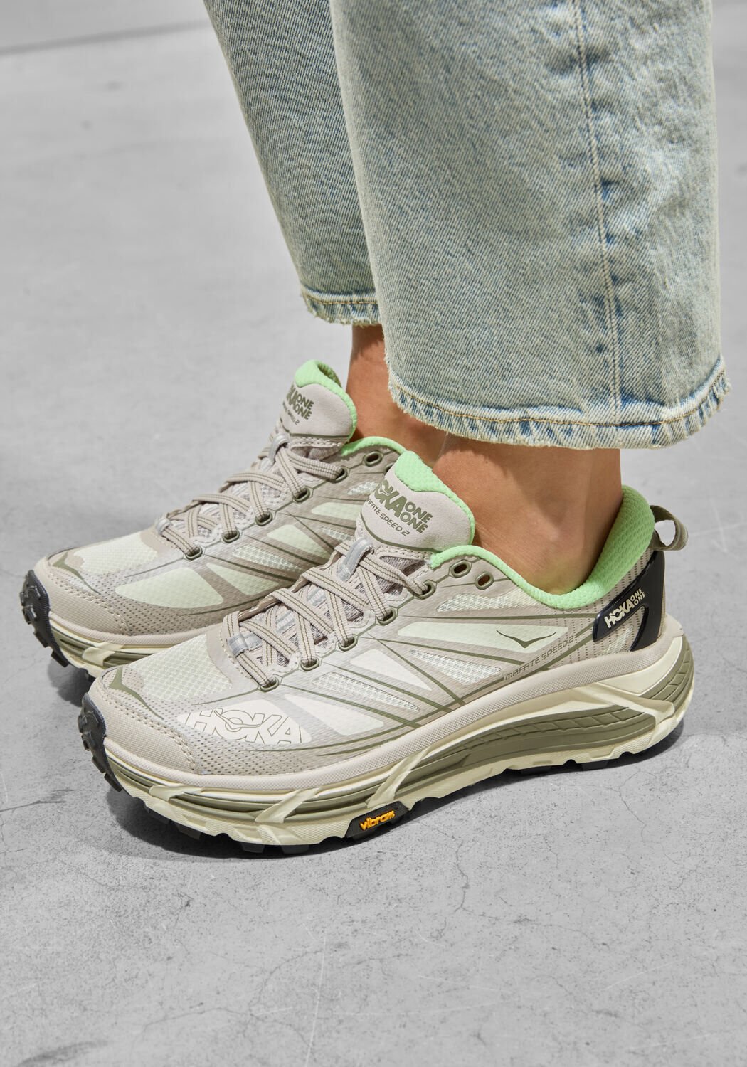 Grijze HOKA Lage sneakers MAFATE SPEED 2 - medium