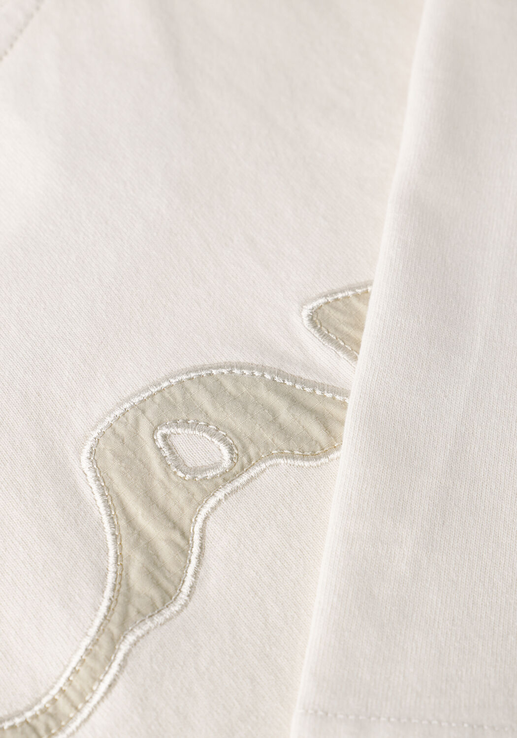 Creme OLAF HUSSEIN T-shirt RIPSTOP APPLIQUE RELAXED TEE - large