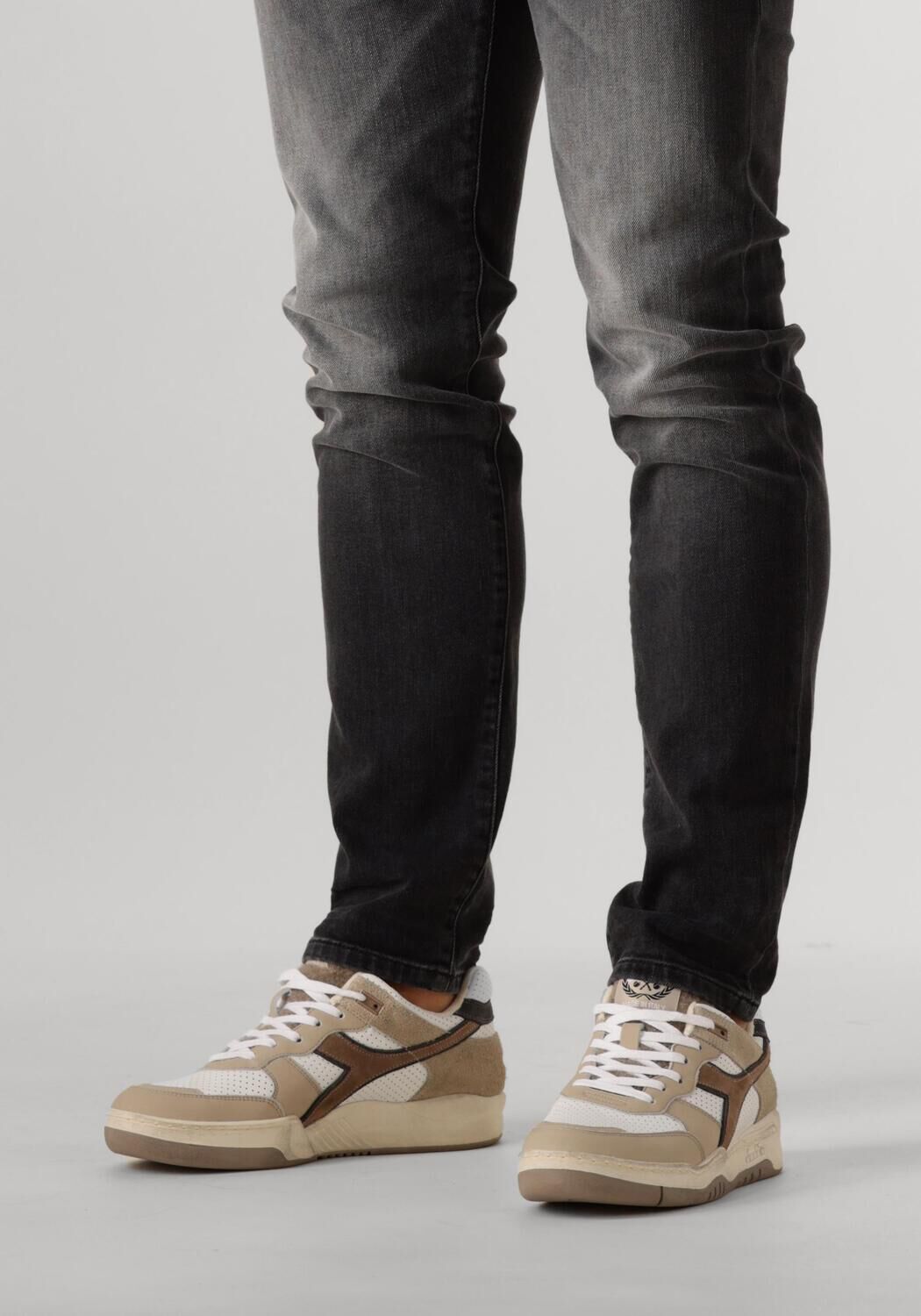 Beige DIADORA Lage sneakers COMBI SNEAKER VILT TONG - large