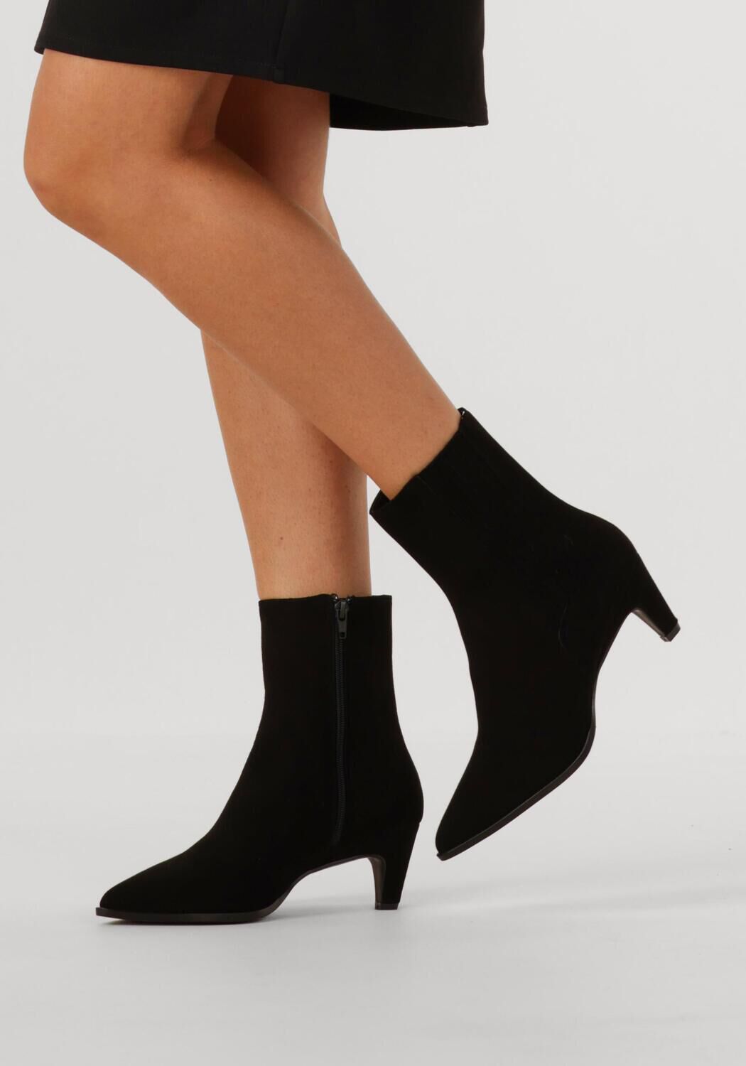 Zwarte NOTRE-V Enkellaarsjes 15225 - large