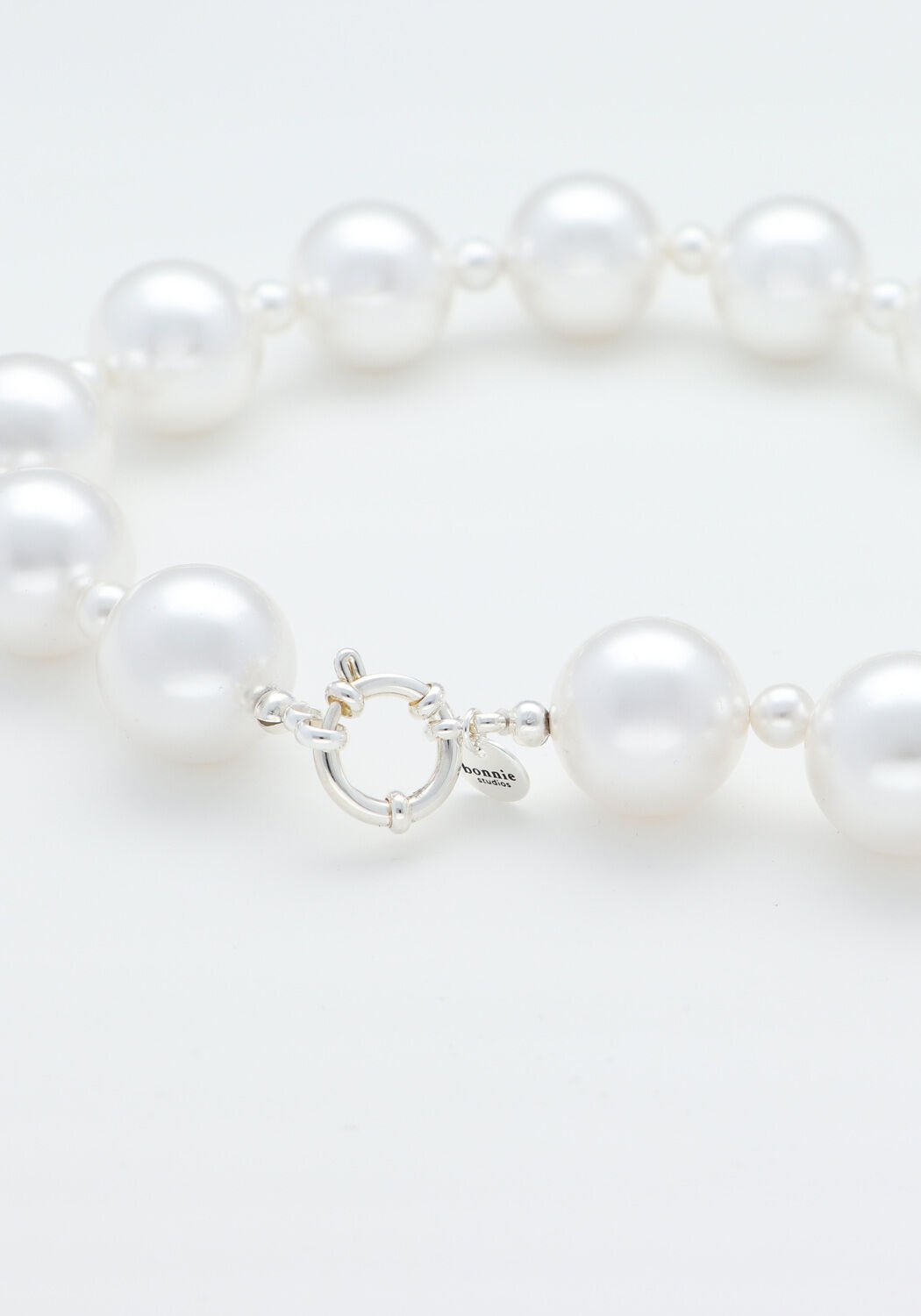 Witte BONNIE STUDIOS Kettingen MOONLIGHT PEARL NECKLACE - large