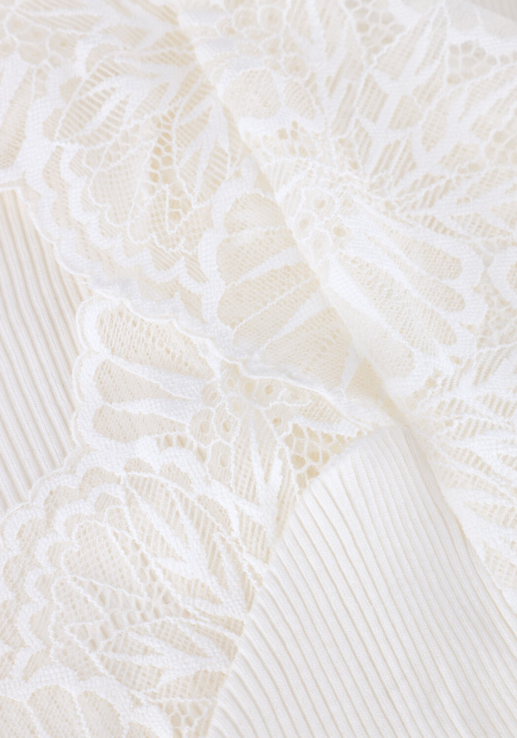 Witte ROSEMUNDE Top BEATHA CAPSLEEVE - large