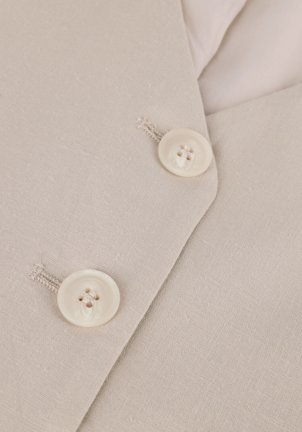 Beige GESTUZ Gilet LIZAGZ LINEN WAISTCOAT - large