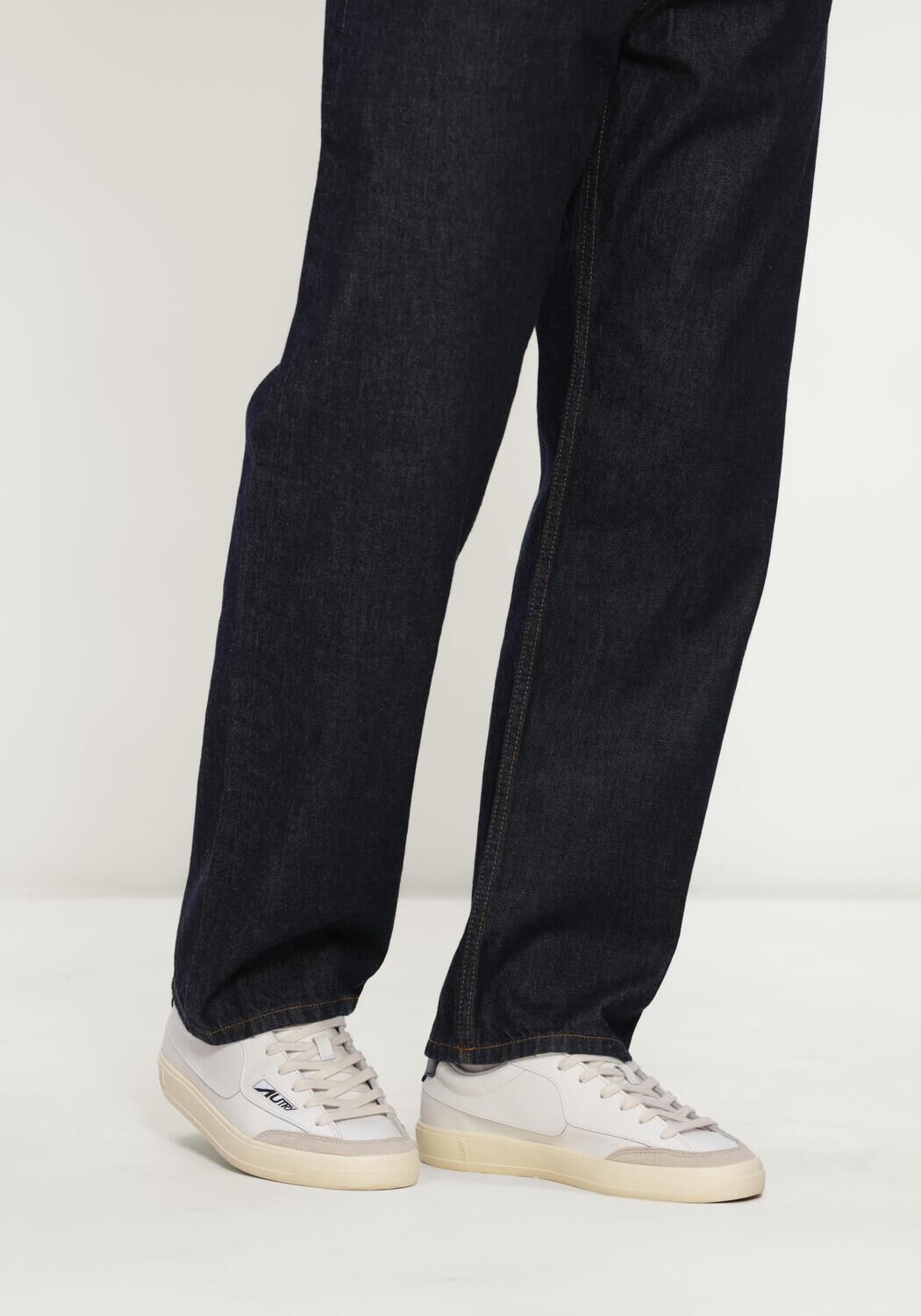 Witte AUTRY Lage sneakers WINDSCAPE LOW MAN - large
