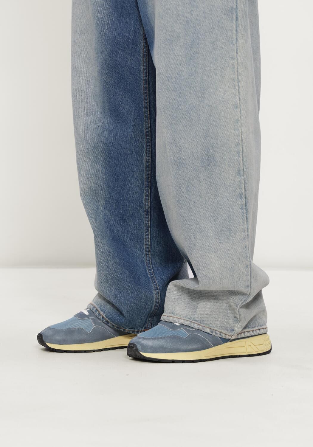 Blauwe AUTRY Lage sneakers REELWIND LOW MAN - large