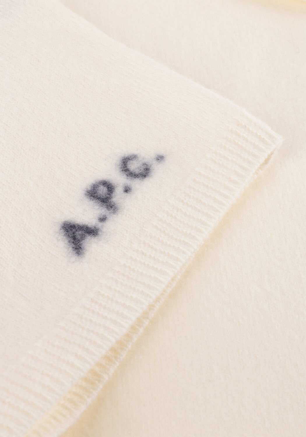 Witte APC Vest CARDIGAN MILA - large