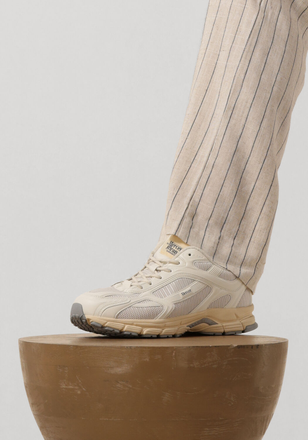 Witte MERCER AMSTERDAM Lage sneakers RE-RUN VINTAGE - large