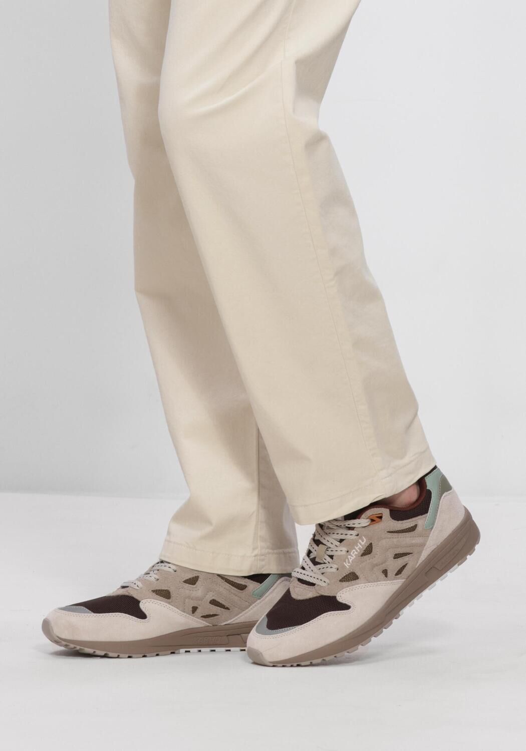 Taupe KARHU Lage sneakers LEGACY 96 - large