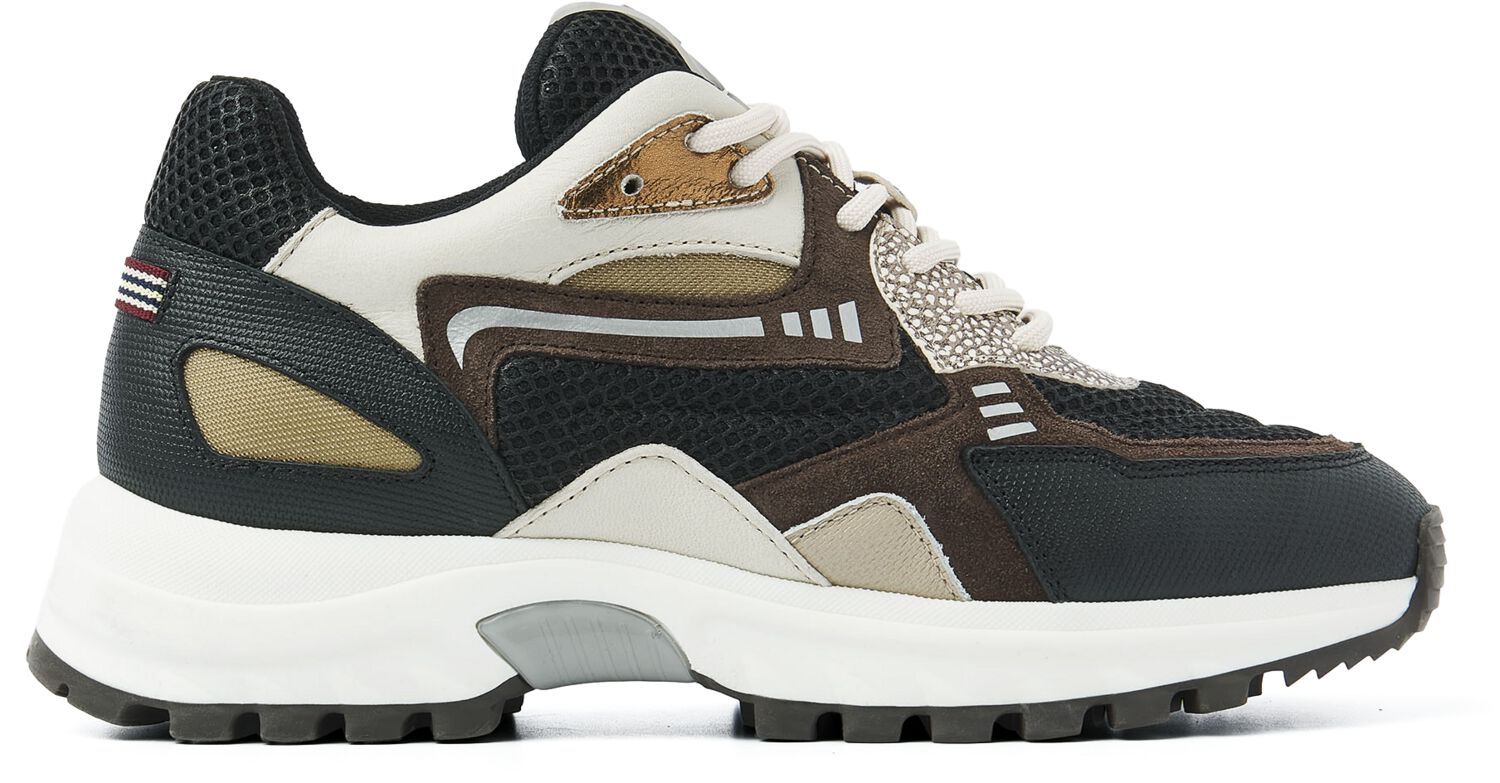 VIA VAI,  Danae Noah