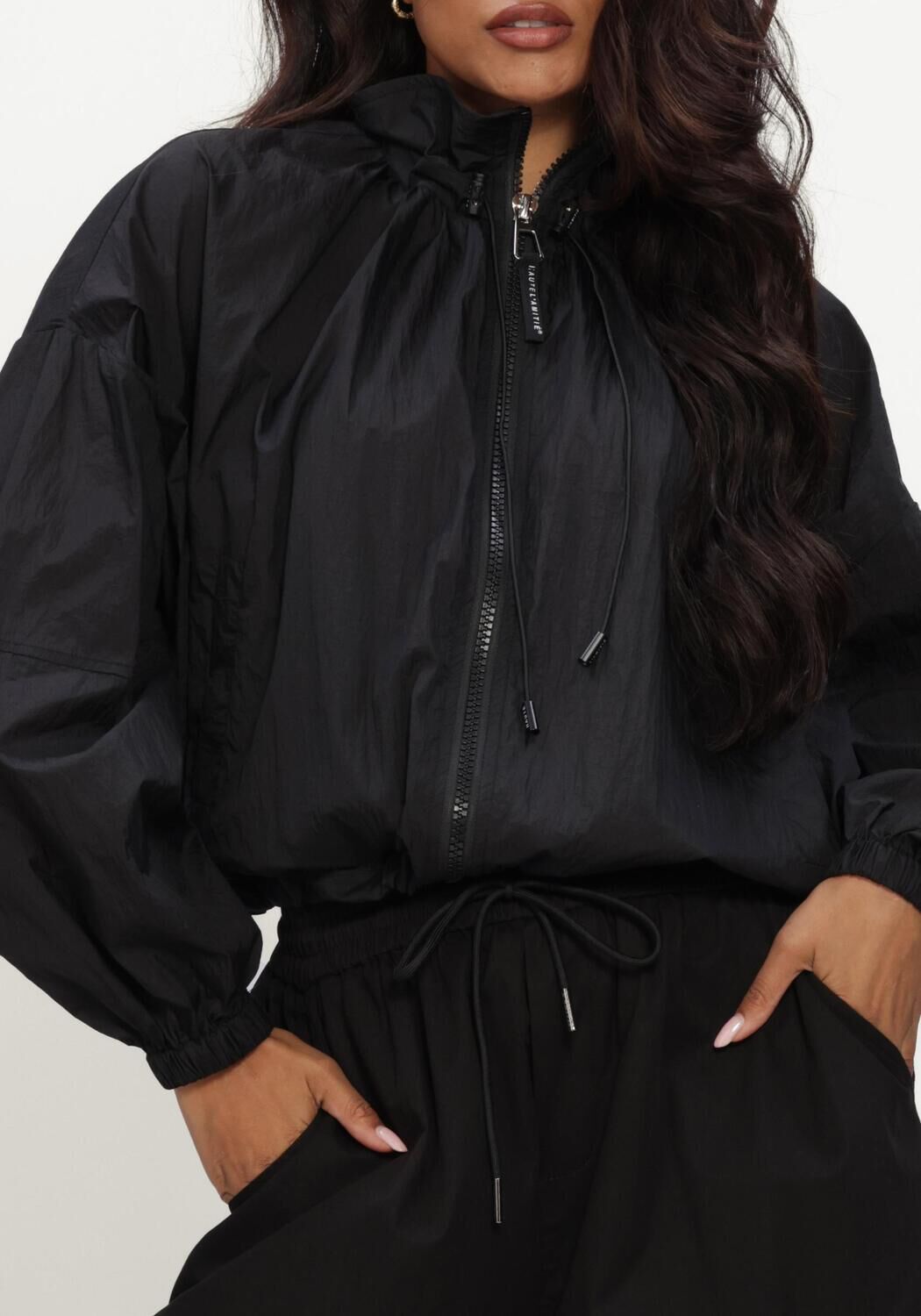Zwarte HAUTE L'AMITI&Eacute; Blouses IRON PAPER JACKET - large