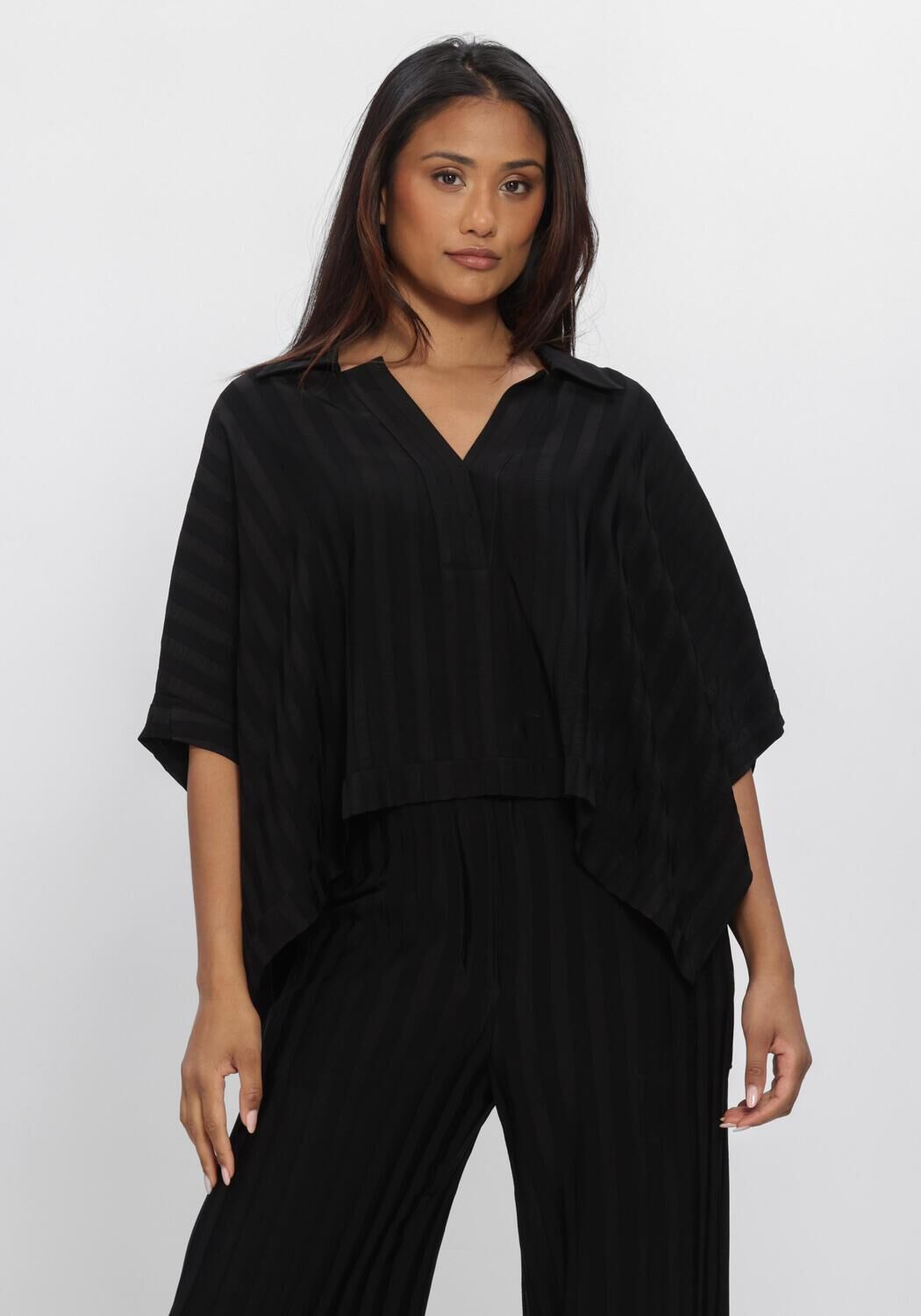 Zwarte MARGAUX LONNBERG Blouses VALLY TOP - large