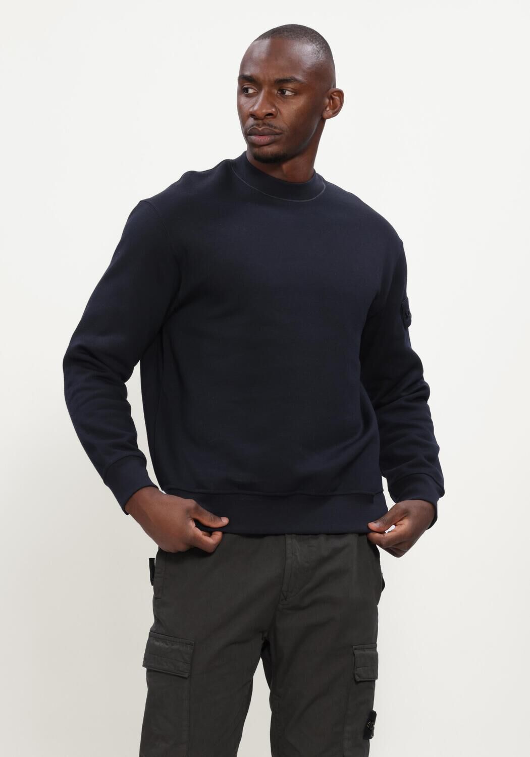 Donkerblauwe STONE ISLAND Sweater SWEATSHIRT S0F15 - large