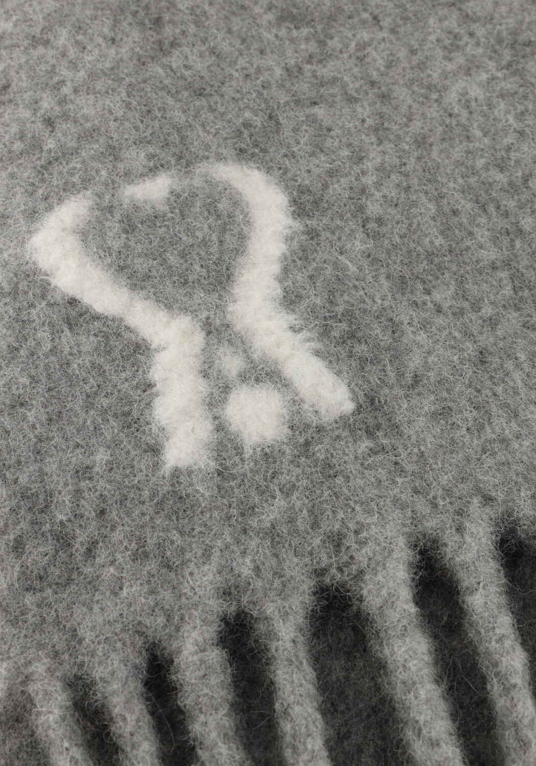 Grijze AMI PARIS Sjaal SF673 LAINE - large