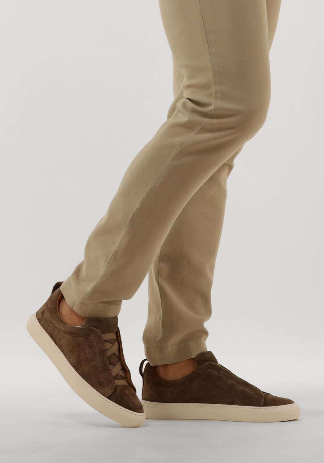 Bruine NOKWOL Lage sneakers CONNOR - large