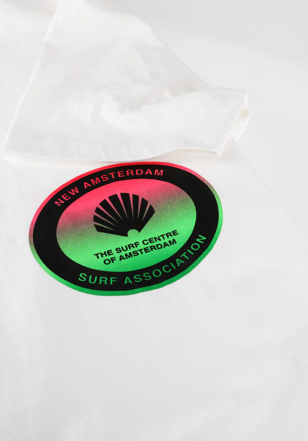 Witte NEW AMSTERDAM SURF ASSOCIATION T-shirt SURF CENTRE TEE WASHED WHITE - large