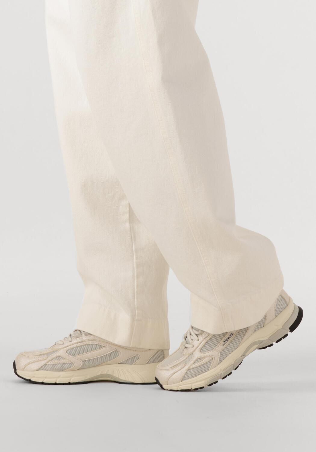 Beige MERCER AMSTERDAM Lage sneakers THE RE-RUN PINEAPPLE 2.0 - large