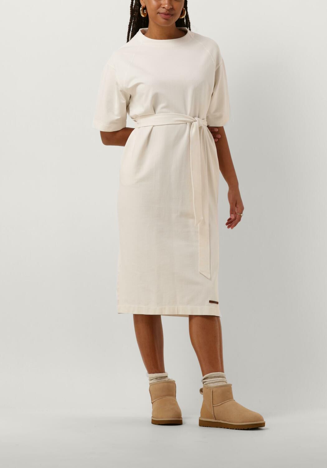 Creme MOSCOW Midi jurk 76 06 MICHE Assem