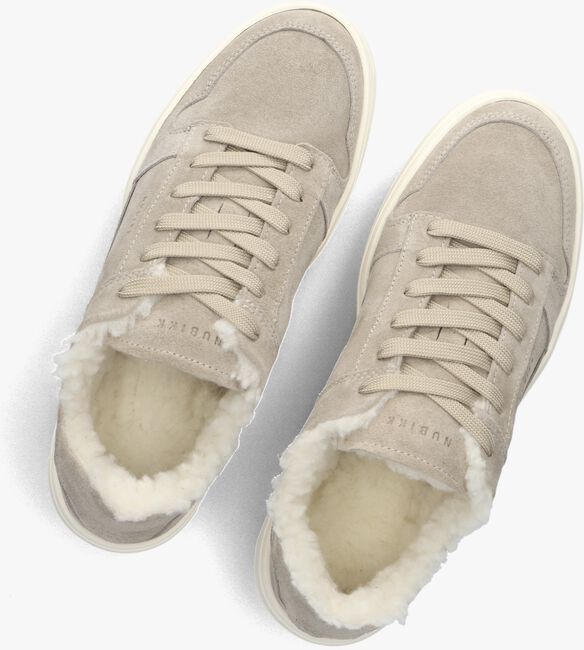 Grijze NUBIKK Lage sneakers BASKET TEDDY Grijze NUBIKK Lage sneakers BASKET TEDDY - large
