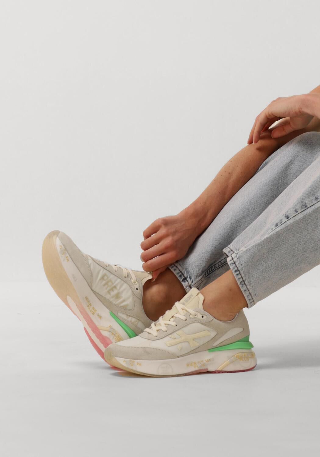 Beige PREMIATA Lage sneakers MOERUN-D - large