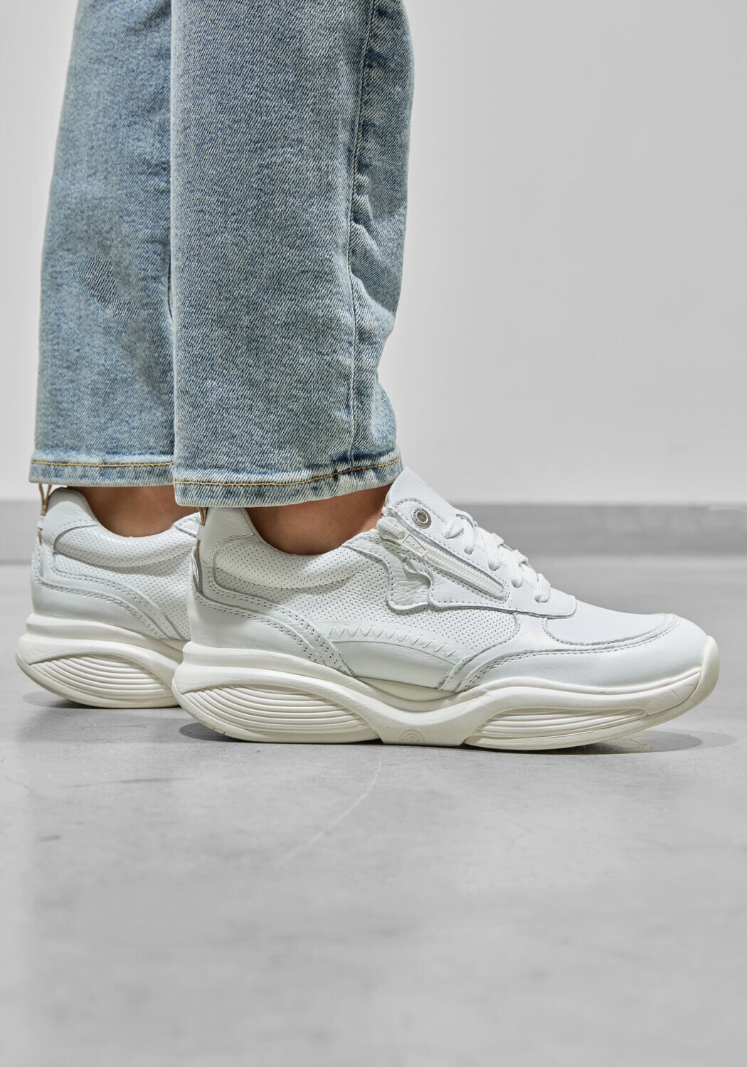 Witte XSENSIBLE Lage sneakers SWX21 - large