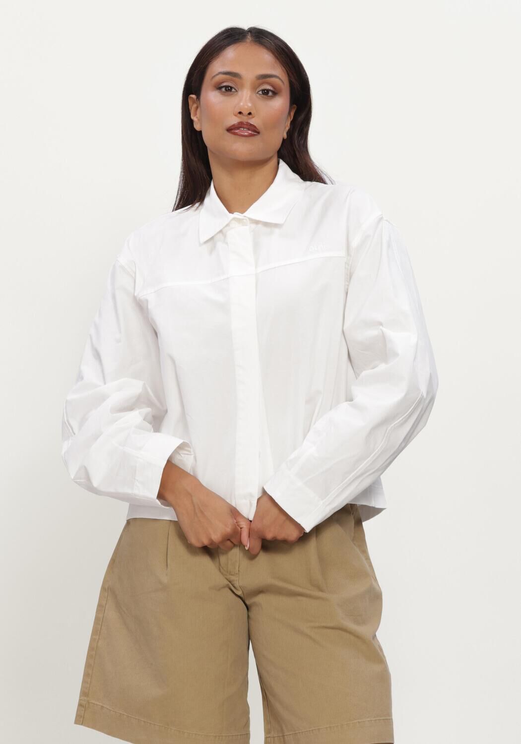 Witte OLAF HUSSEIN Top RETRO LOGO BOXY SHIRTS - large
