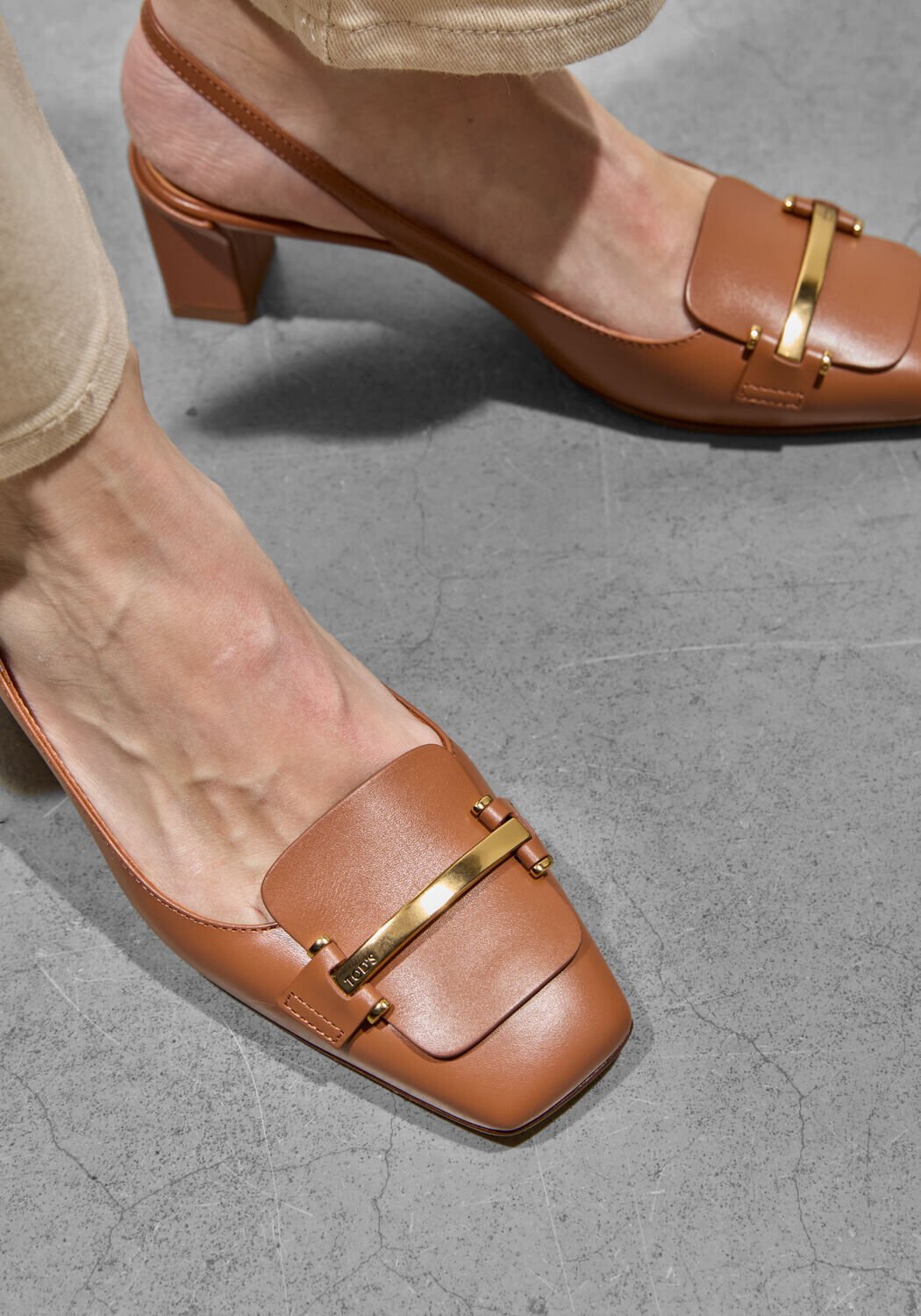 Bruine TOD'S Pumps BARRETTA ATTACCHI - large