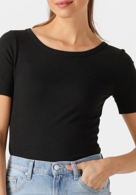 Zwarte TOMMY HILFIGER T-shirt SLIM 5X2 RIB C-NK SS - large
