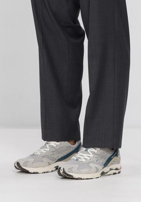 Grijze MIZUNO Sneakers WAVE RIDER 10 PREMIUM - large