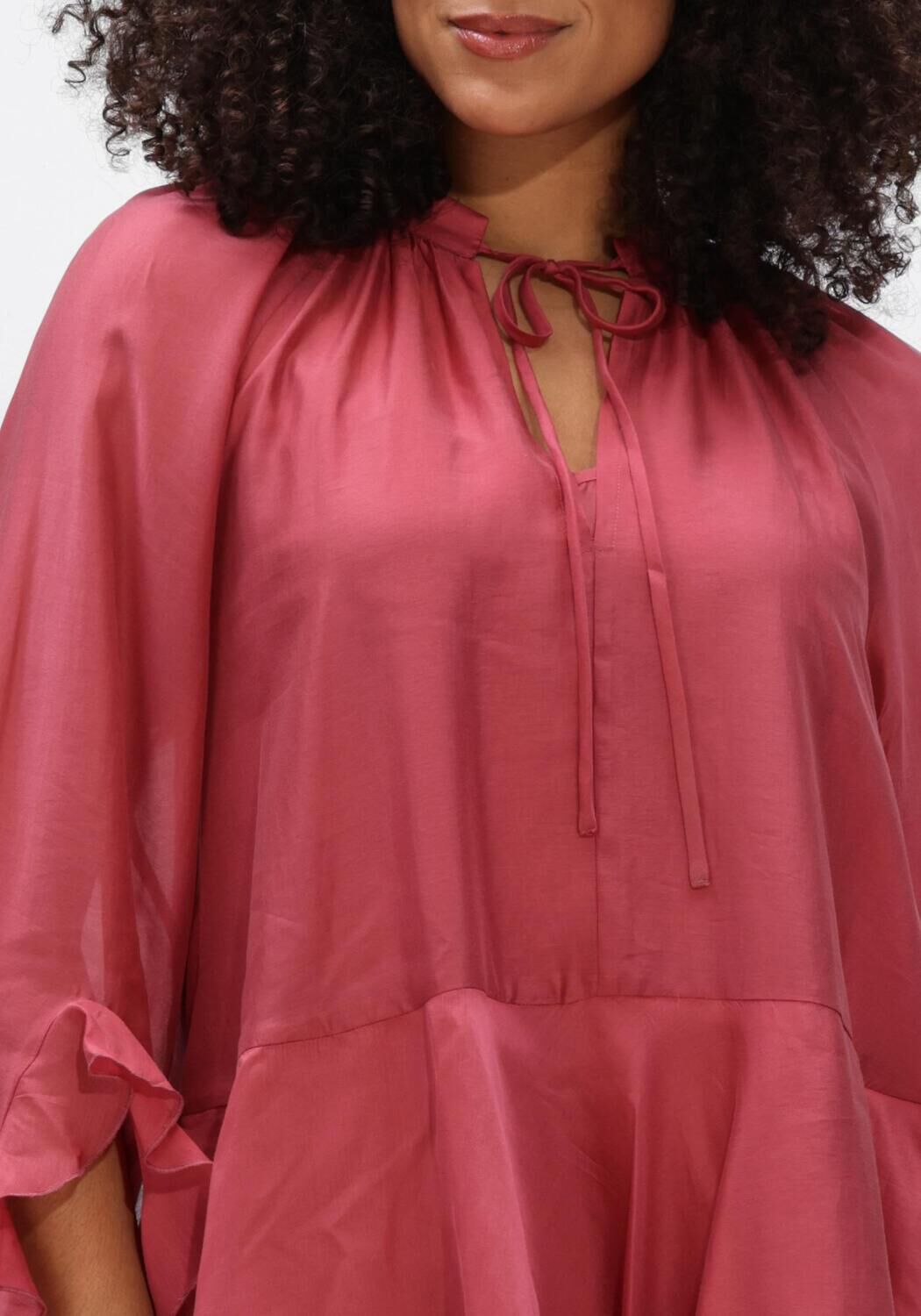 Roze DEVOTION Mini jurk SHEEN - large