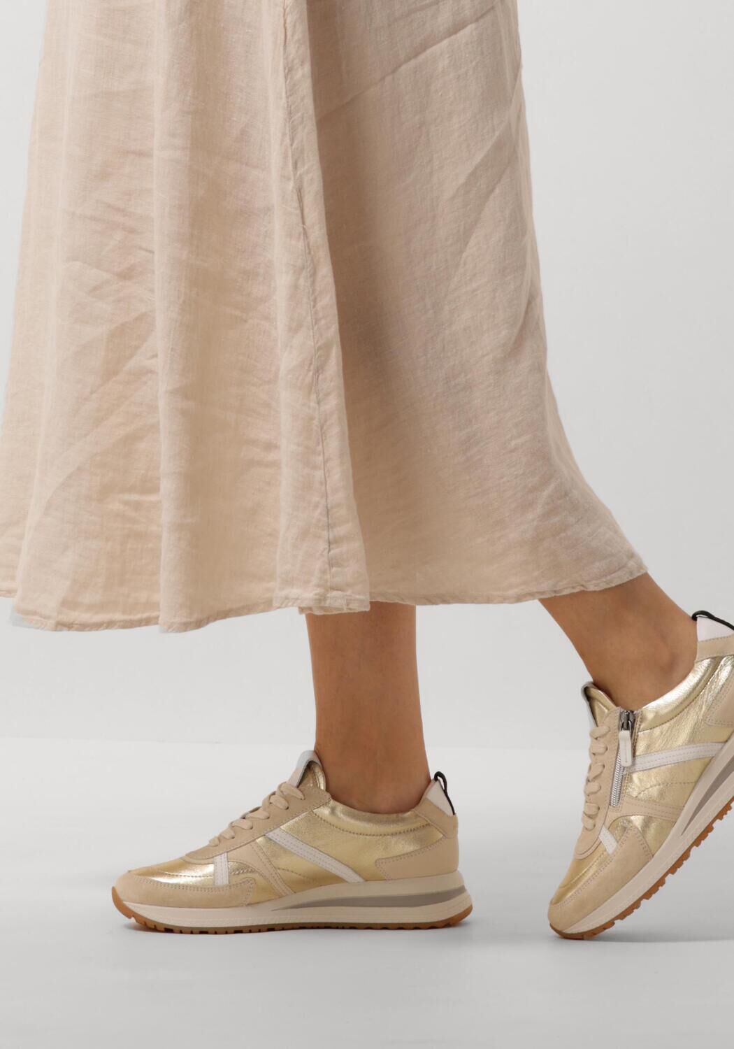 Gouden PIEDI NUDI Lage sneakers GRAPPA - large