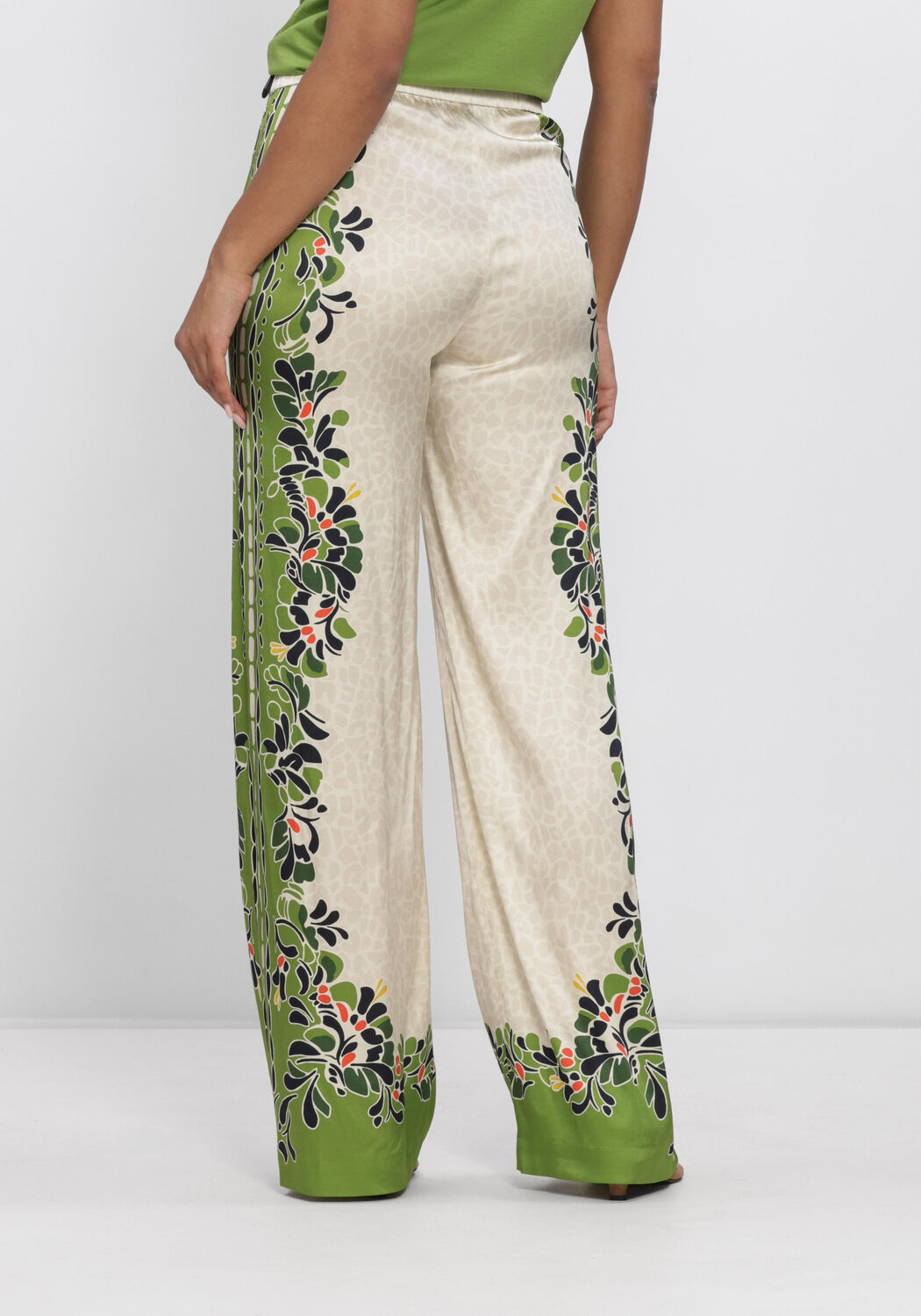 Witte MARC CAIN COLLECTION Broeken AC 81.70 W42 - large