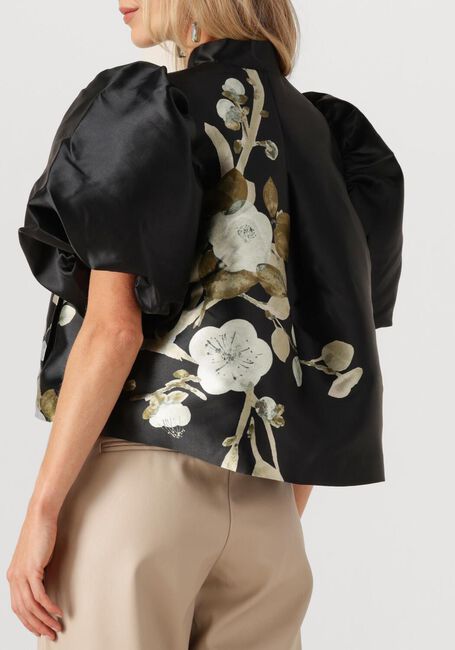 DEA KUDIBAL OLIVIA - large