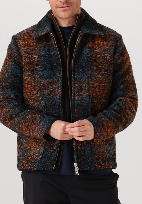 NN.07 GAEL 8267 - large