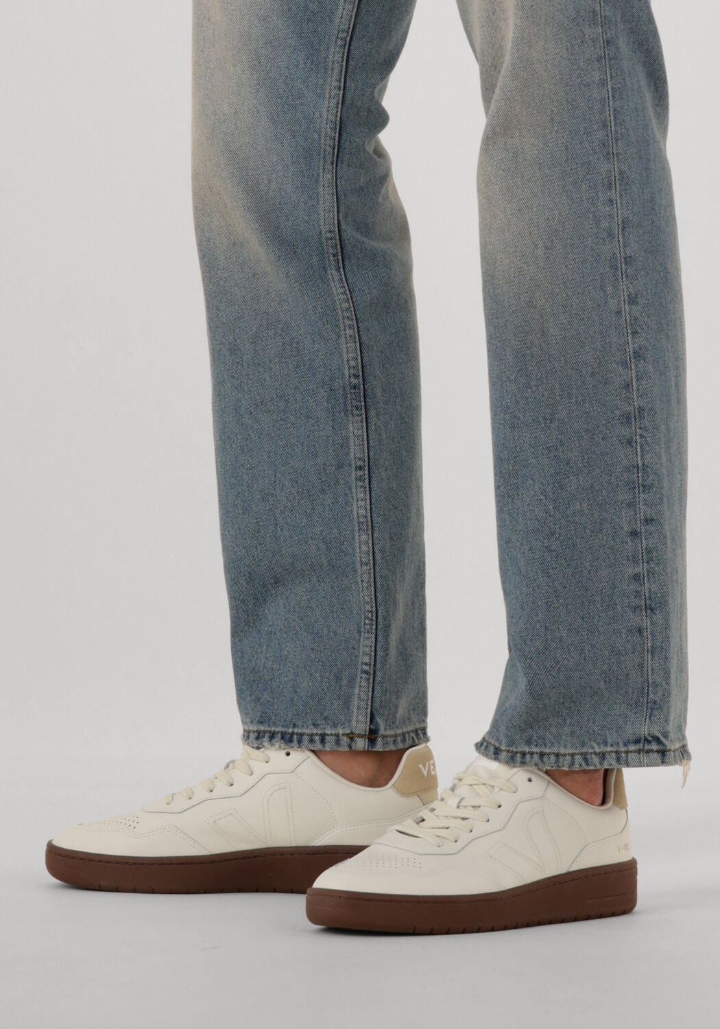 Witte VEJA Lage sneakers V-90 ZZ MEN - large