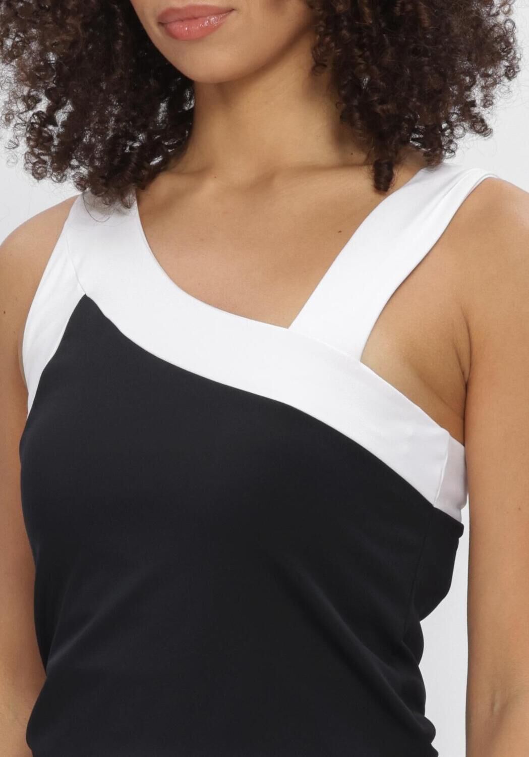 Zwarte GOLDBERGH Top SIERRA TANK WITH BRA - large