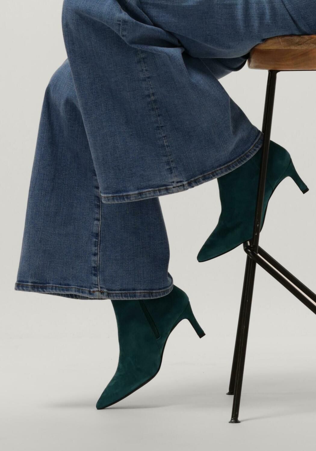 Blauwe UNISA Enkellaarsjes LOMAN - large