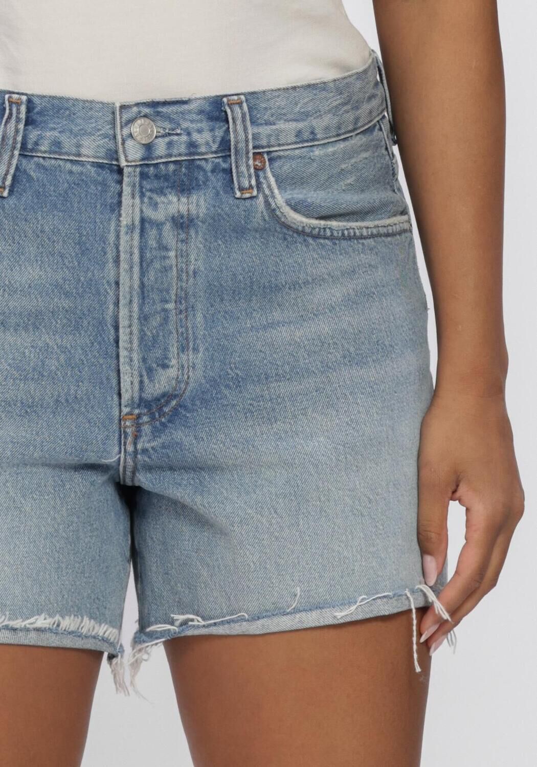 Lichtblauwe AGOLDE Korte broek NYE SHORT - large